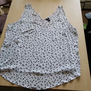Torrid white shirt with black birds
